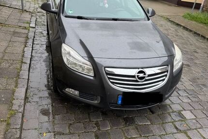 Opel Insignia 319.000 km 1.800 &euro; Lutherstadt Eisleben 06295