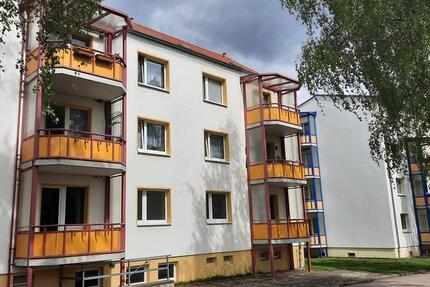 Wohnung Könnern - 3 Zimmer, 59 m&sup2;, 440&euro; | Angebot:25177491