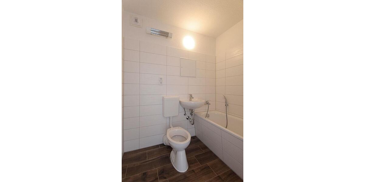 Etagenwohnung Halle (Saale) Dölau - 3 Zimmer, 70 m&sup2;, 481&euro; | Angebot:25900186