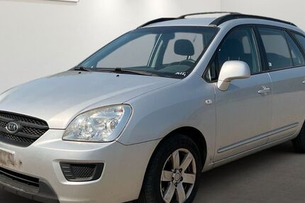 Kia Carens 199.121 km 899 € Brehna 06796