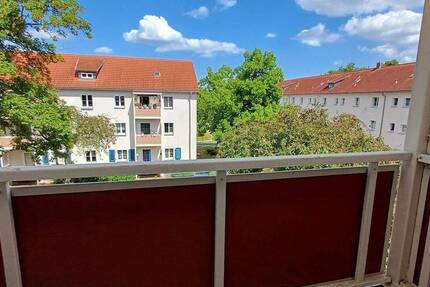 Wohnung Merseburg Neumarkt (Vorstadt) - 3 Zimmer, 66 m&sup2;, 419&euro; | Angebot:26786959