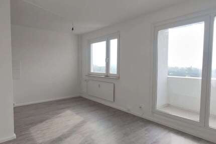 Wohnung Halle Silberhöhe - 5 Zimmer, 78 m&sup2;, 650&euro; | Angebot:27668257