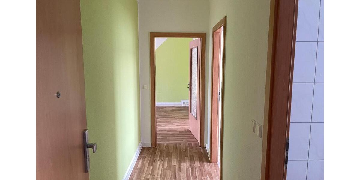 Etagenwohnung Querfurt - 2 Zimmer, 50 m&sup2;, 315&euro; | Angebot:25255984