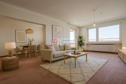 Top!! 4-Zimmer-Wohnung mit Stellplatz, Einbauküche und Loggia