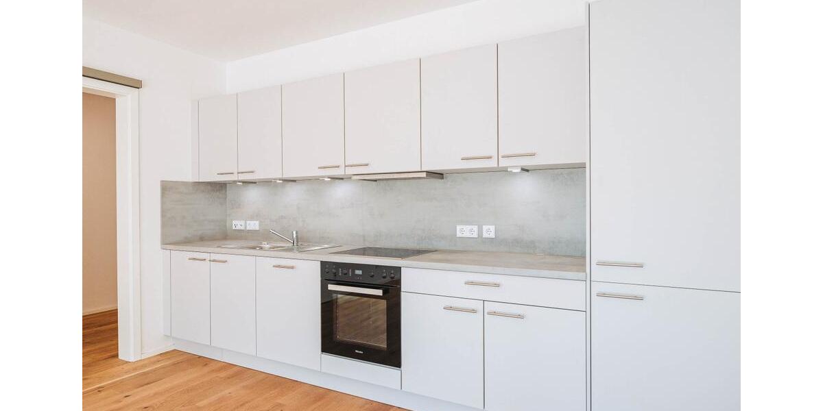 Etagenwohnung Halle (Saale) Damaschkestraße - 4 Zimmer, 113 m&sup2;, 1.610&euro; | Angebot:26562990