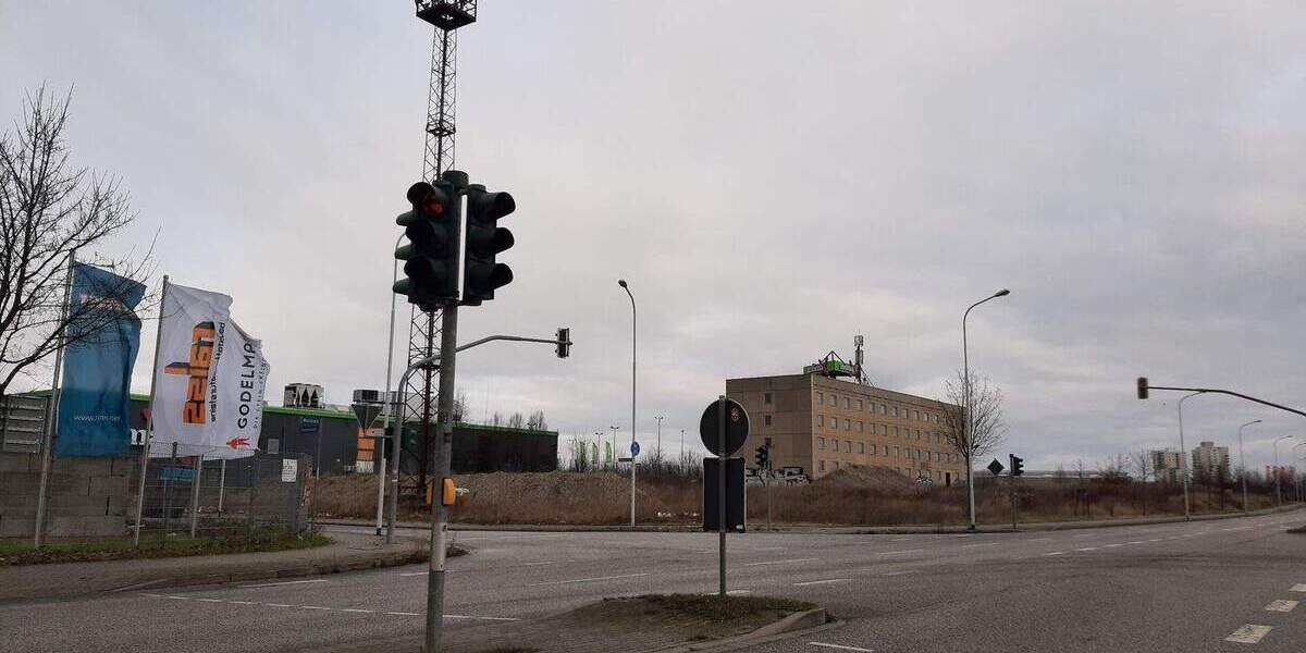 Grundstück Halle (Saale) Versorgungsgebiet - 1.050.000&euro; | Angebot:26017514