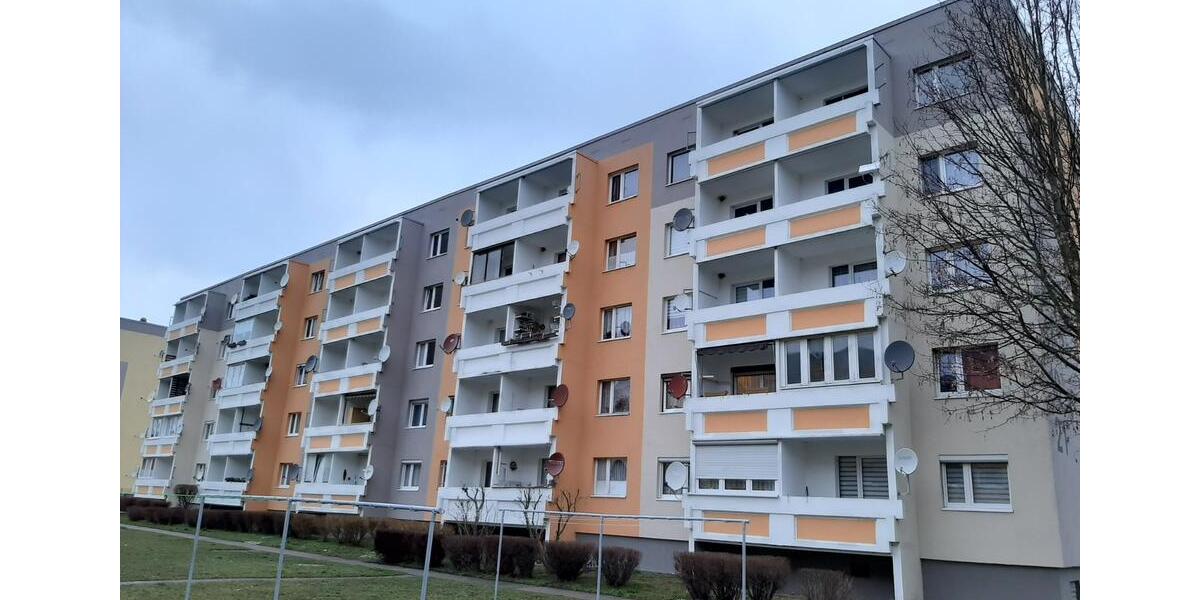 Erdgeschoßwohnung Landsberg - 2 Zimmer, 49 m&sup2;, 295&euro; | Angebot:25025816