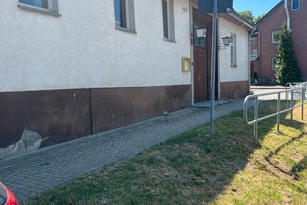 Haus Teutschenthal - 20 Zimmer, 650 m&sup2;, 50.000&euro; | Angebot:26967461