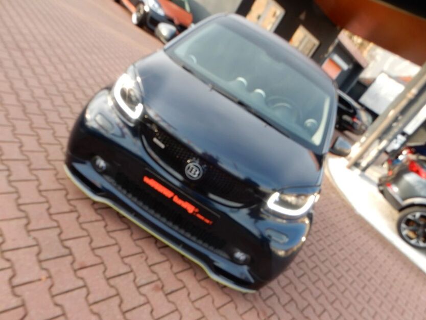 Smart ForTwo 49.994 km 9.449 € Leipzig 04289