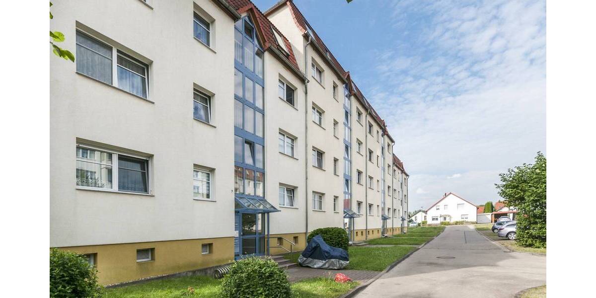 Etagenwohnung Merseburg - 3 Zimmer, 61 m&sup2;, 340&euro; | Angebot:25663962