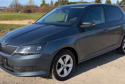 Skoda Fabia 190.000 km 6.490 &euro; Halle 06116