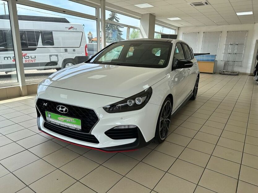 i30