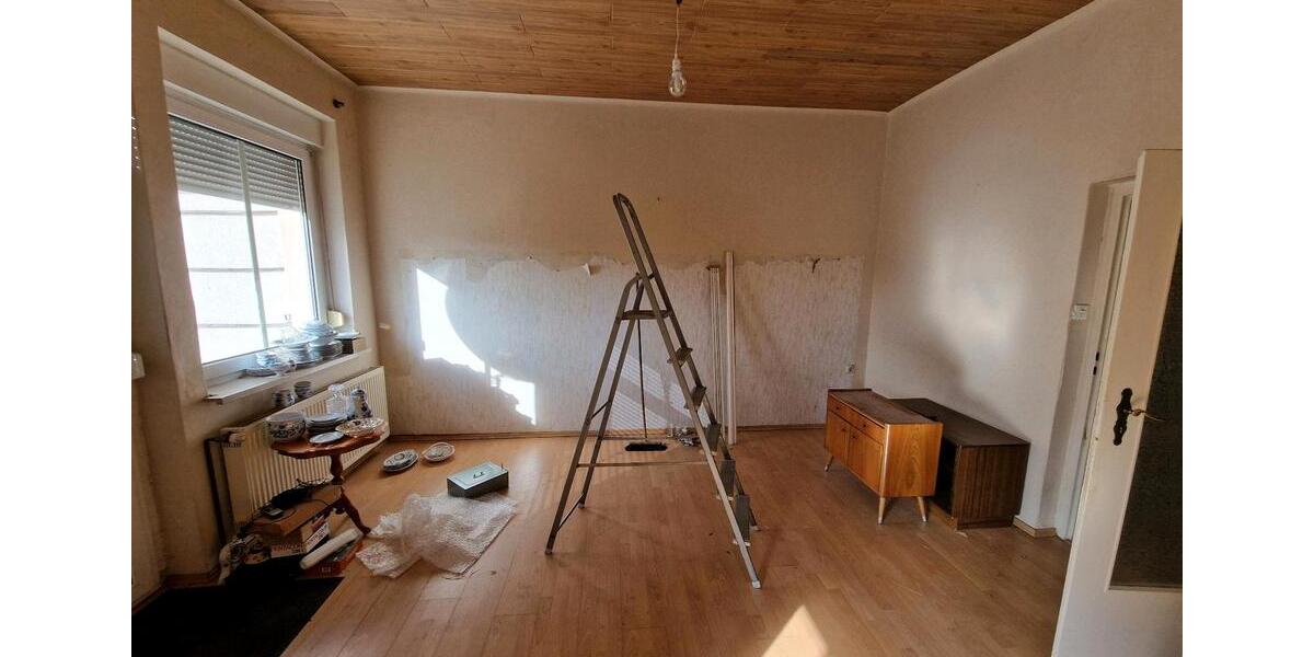 Reihenhaus Leuna - 5 Zimmer, 90 m&sup2;, 149.000&euro; | Angebot:25379067