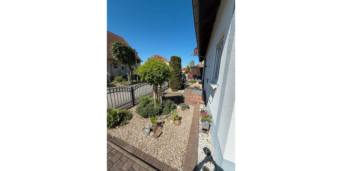 Doppelhaushälfte Delitzsch - 5 Zimmer, 130 m&sup2;, 390.000&euro; | Angebot:26942129