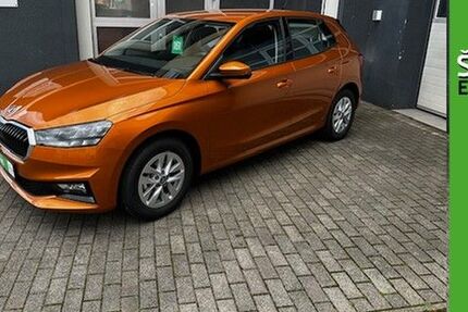 Skoda Fabia 1.089 km 18.600 € Halle / Saale 06120