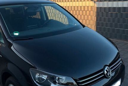 VW Touran 113.700 km 9.350 &euro; Delitzsch 04509