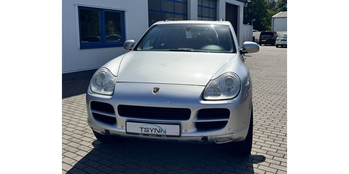 Porsche Cayenne 217.863 km 7.000 &euro; Zörbig bei Leipzig 06780