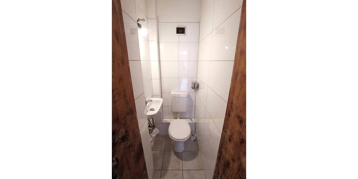 Erdgeschoßwohnung Halle (Saale) Damaschkestraße - 5 Zimmer, 115 m&sup2;, 850&euro; | Angebot:25917263