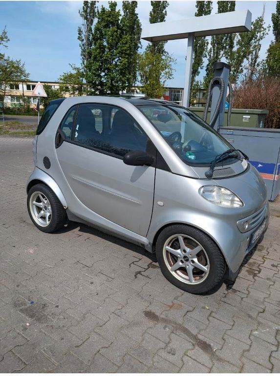 Smart ForTwo 92.000 km 1.350 € LEIPZIG 04328