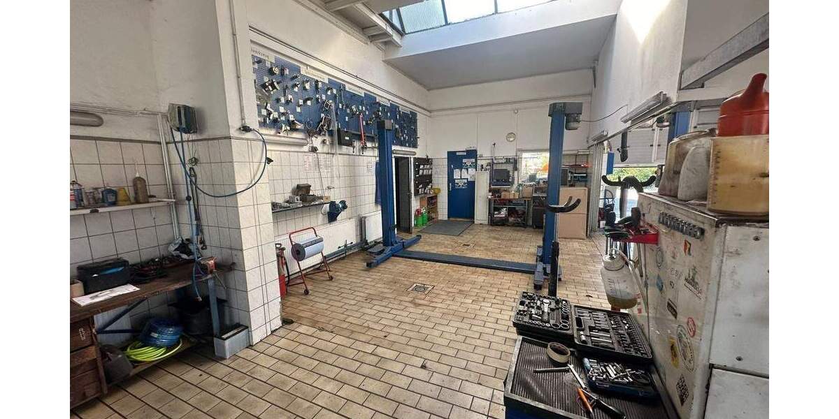 +++ Autohaus als GmbH zu verkaufen +++ zimmer