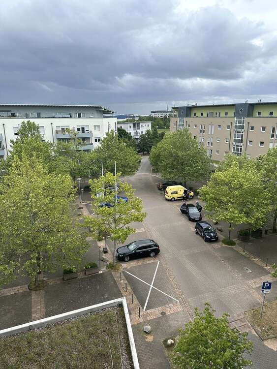 Individuell gestaltbare Praxisfläche nah am Flughafen - Teilflächen möglich zimmer