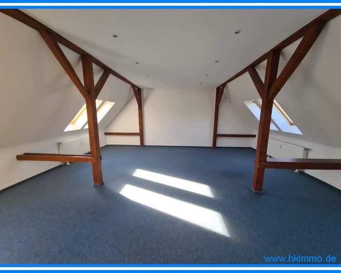 Viel Platz im Haus und viel Platz auf dem Grundstück für Ihre Ideen - Einfamilienhaus Köthen | Angebot:25542524