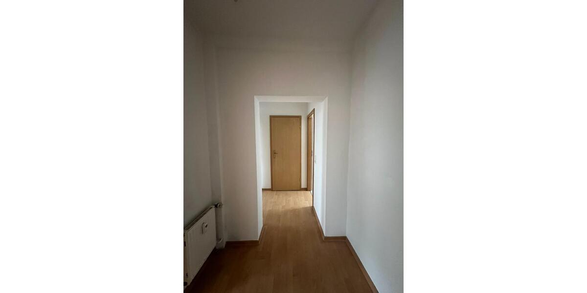 Dachgeschoßwohnung Sandersdorf-Brehna Brehna - 2 Zimmer, 49 m&sup2;, 302&euro; | Angebot:24688593