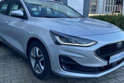 Ford Focus 32.989 km 17.699 &euro; Leuna 06237