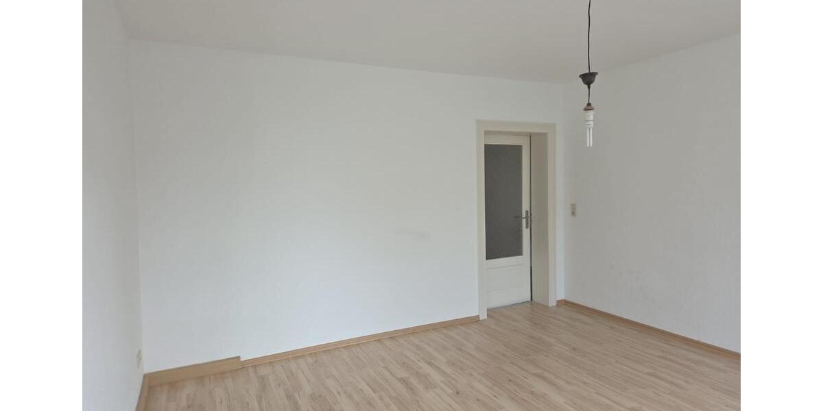 Erdgeschoßwohnung Halle (Saale) Silberhöhe - 3 Zimmer, 90 m&sup2;, 770&euro; | Angebot:25884898