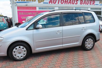 VW Touran 220.626 km 4.800 &euro; Sandersdorf-Brehna 06796