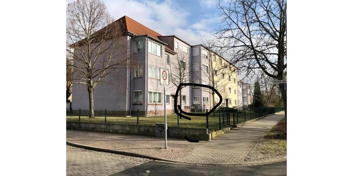 Erdgeschoßwohnung Bitterfeld-Wolfen Wolfen - 3 Zimmer, 82 m&sup2;, 130.000&euro; | Angebot:27204381