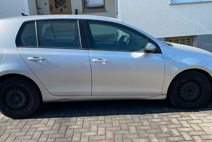 VW Golf 208.000 km 3.500 &euro; Braunsbedra 06242