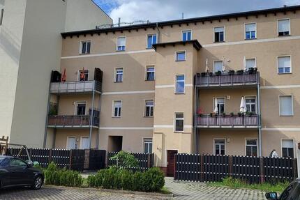 Wohnung Halle (Saale) Damaschkestraße - 2 Zimmer, 72 m&sup2;, 535&euro; | Angebot:26439123