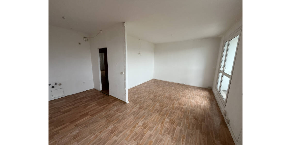 Etagenwohnung Halle (Saale) Westliche Neustadt - 4 Zimmer, 66 m&sup2;, 340&euro; | Angebot:26190272