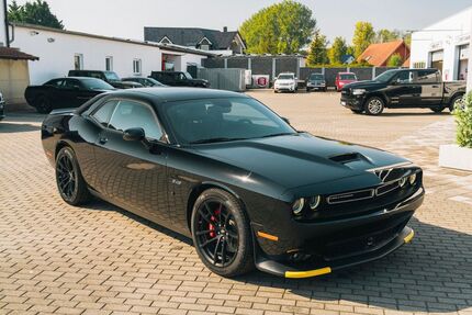 Dodge Challenger 7.011 km 47.870 &euro; Landsberg OT Oppin 06188
