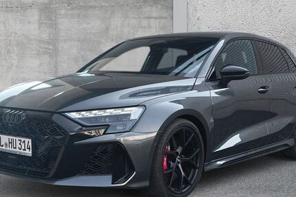 Audi RS3 6.050 km 66.820 &euro; Halle (Saale) 06110