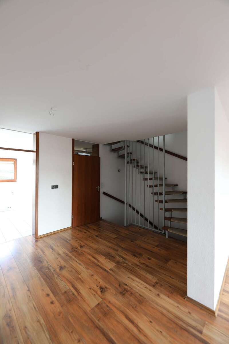 Reihenmittelhaus mit Garten in ruhiger Lage – ideal für Familien 5 zimmer