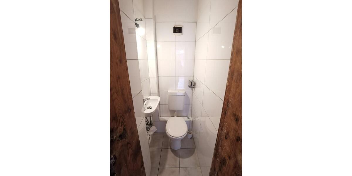 Hochparterre Halle (Saale) Damaschkestraße - 5 Zimmer, 115 m&sup2;, 900&euro; | Angebot:24813392