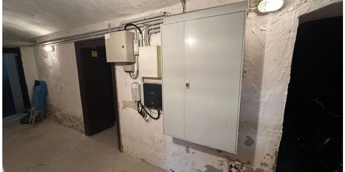 Mehrfamilienhaus, Wohnhaus Halle (Saale) Altstadt - 1 Zimmer, 446 m&sup2;, 890.000&euro; | Angebot:25680251