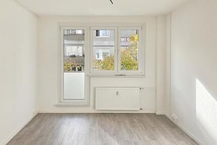 Schöne, helle 2-Zimmer-Wohnung mit Balkon 2 zimmer