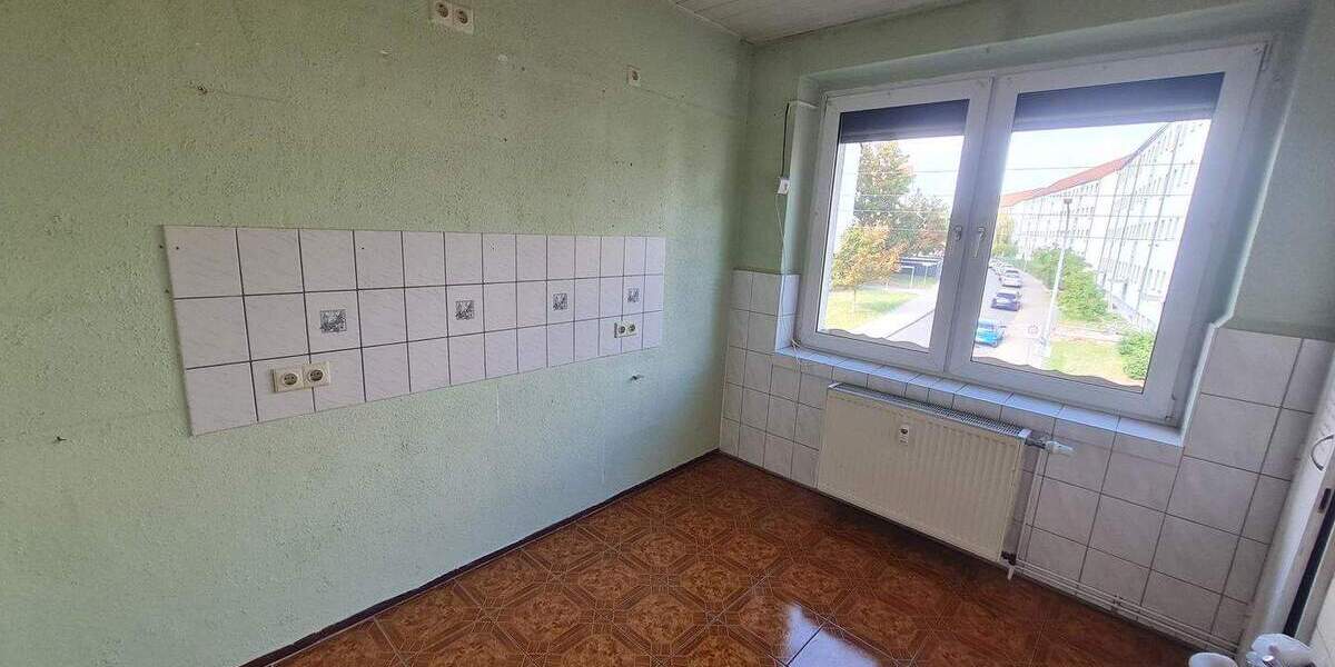 Etagenwohnung Bitterfeld-Wolfen Wolfen - 4 Zimmer, 83 m&sup2;, 78.500&euro; | Angebot:23044598