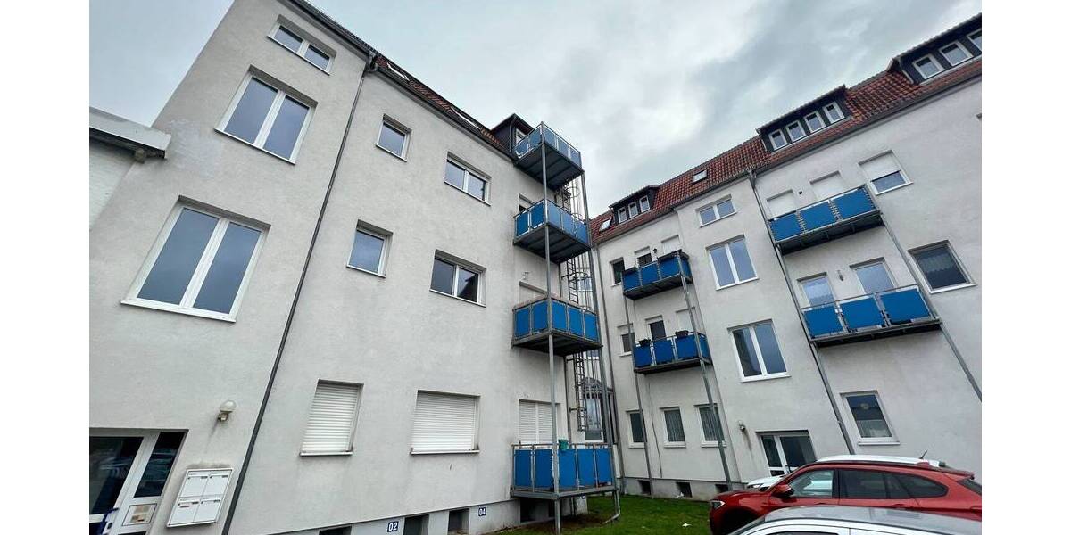 Etagenwohnung Halle (Saale) Lutherplatz - 3 Zimmer, 85 m&sup2;, 700&euro; | Angebot:26778603