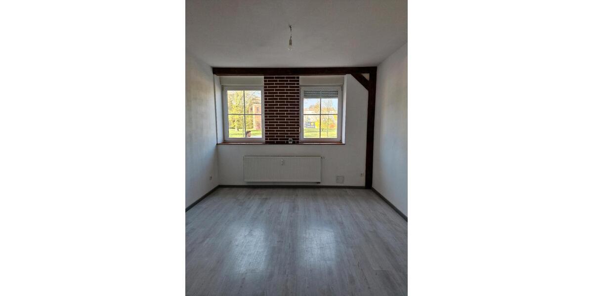Erdgeschoßwohnung Halle (Saale) Büschdorf - 3 Zimmer, 75 m&sup2;, 540&euro; | Angebot:26350109