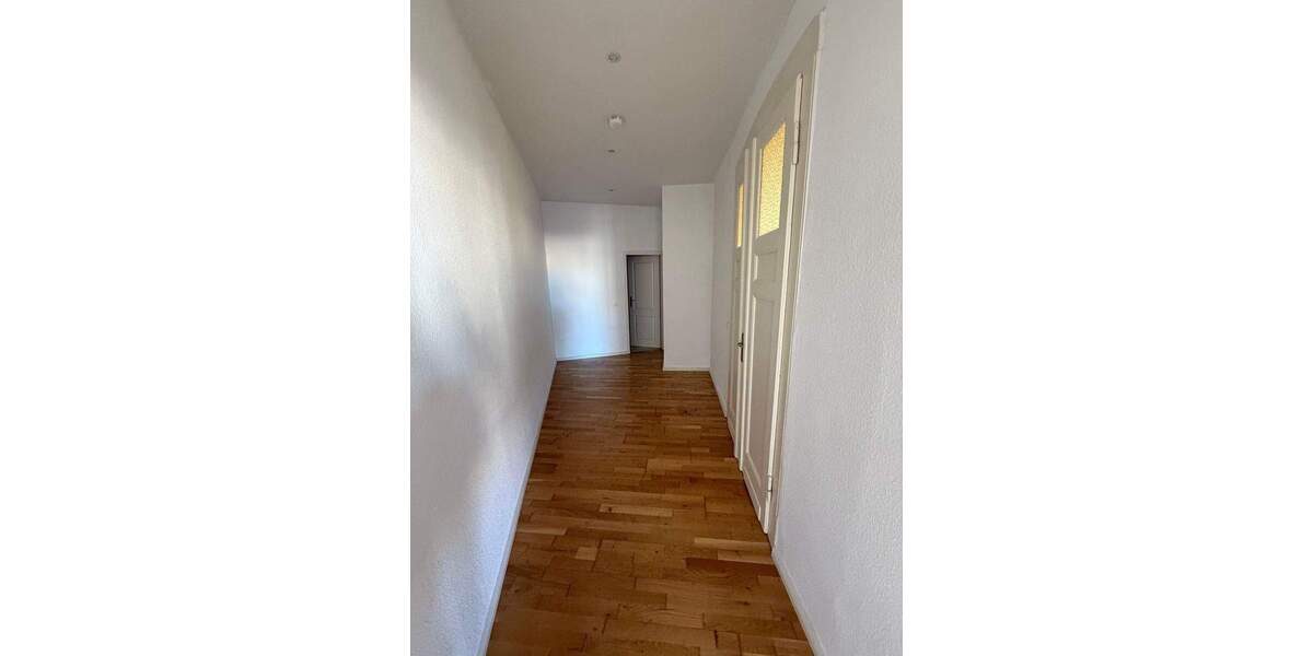 Etagenwohnung Halle (Saale) Innenstadt - 3 Zimmer, 90 m&sup2;, 774&euro; | Angebot:26274021