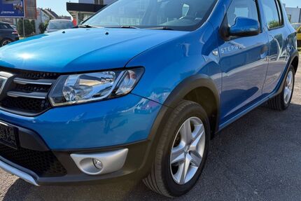 Dacia Sandero 137.133 km 5.999 &euro; Halle(Saale) 06132