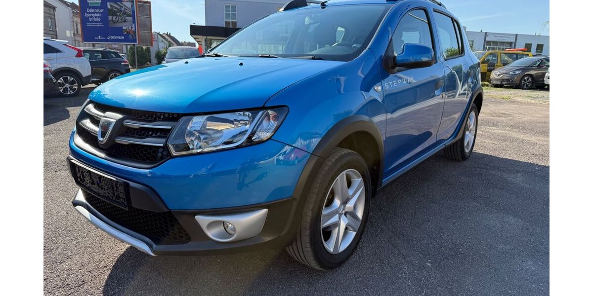 Dacia Sandero 137.133 km 5.999 &euro; Halle(Saale) 06132