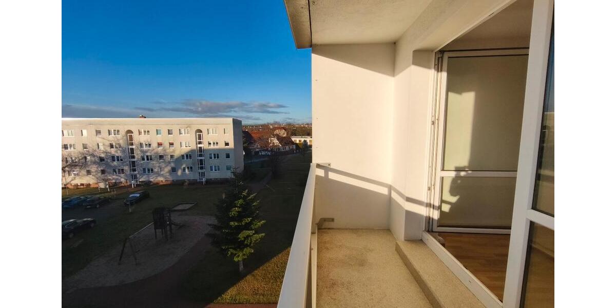 Etagenwohnung Eisleben (Lutherstadt) - 3 Zimmer, 58 m&sup2;, 393&euro; | Angebot:24670237