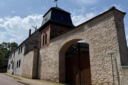 Mehrfamilienhaus mit Grundstück zimmer