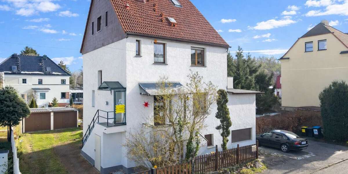Etagenwohnung Halle Dölau - 4 Zimmer, 106 m&sup2;, 239.000&euro; | Angebot:24984349