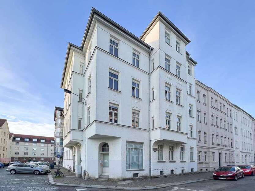 Dachgeschoßwohnung im denkmalgeschützten MFH in Schönefeld